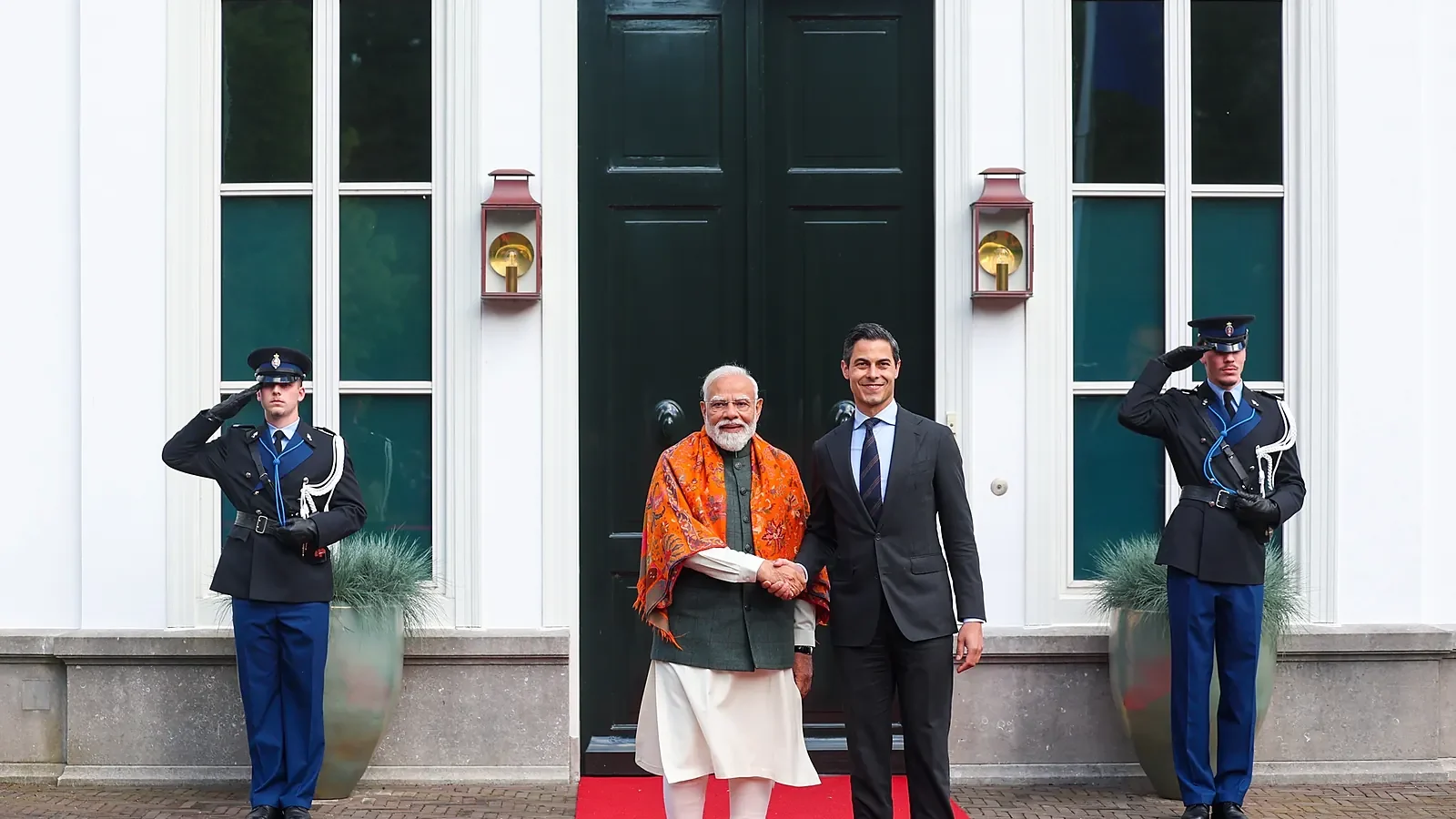 Indian PM Narendra Modi shaking hands with Dutch PM Rob Jetten at Catshuis on 16 May 2026, the bilateral meeting where the ASML Tata Electronics MoU was signed