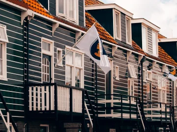 Dutch financial strain affecting households