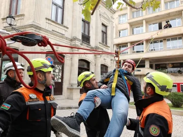 Dutch Rescue Team Venezuela search efforts
