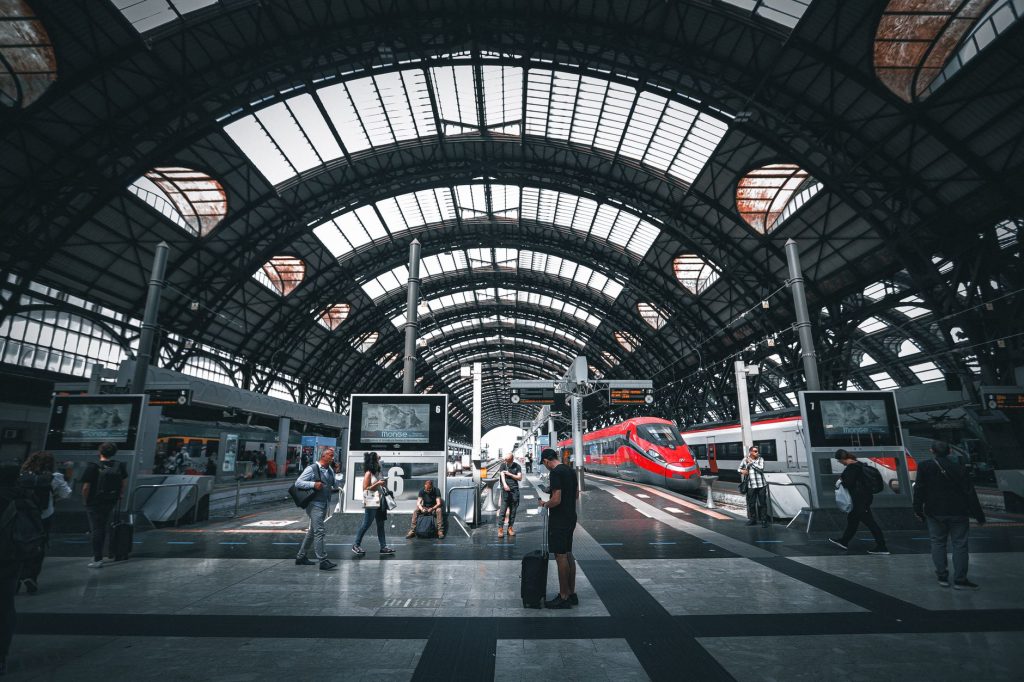 Eurostar Travel Disruption Halts Amsterdam-London Route Until July 3