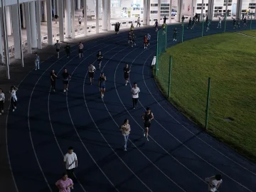 Femke Broeders-Bol wins 800 meters at FBK Games
