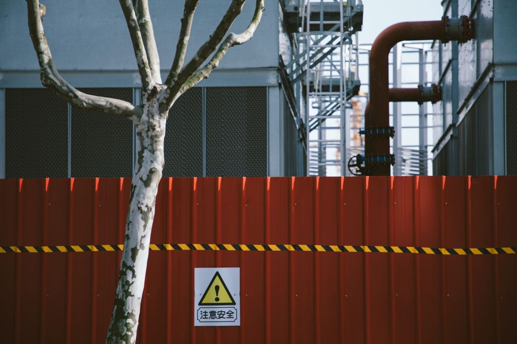 Genemuiden Toxic Leak Hospitalizes 14, Triggers Safety Concerns