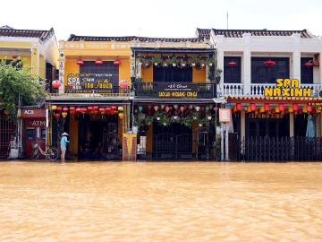 Mander restaurant flood during wedding