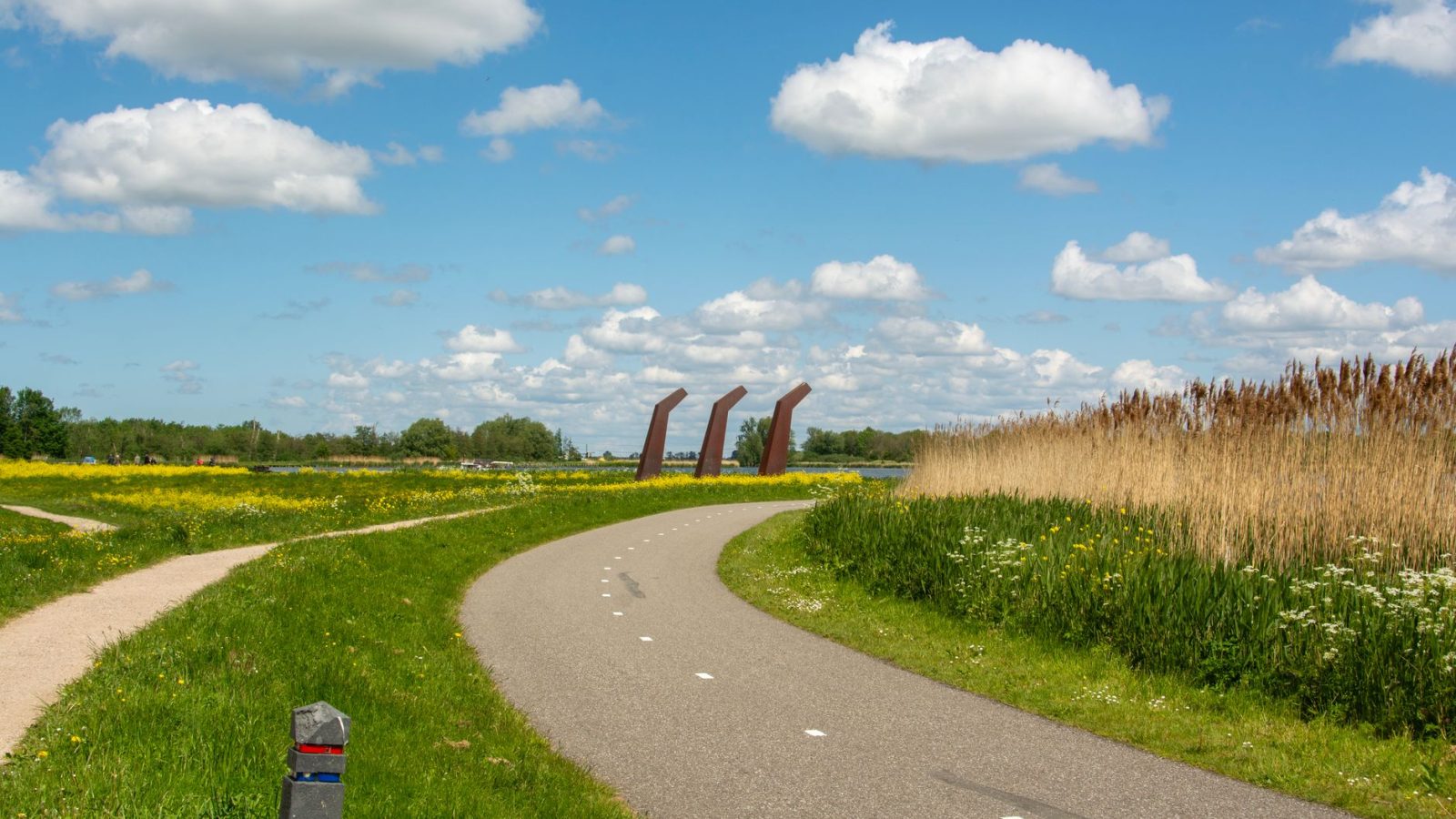 Moerdijk expansion debate highlights community concerns