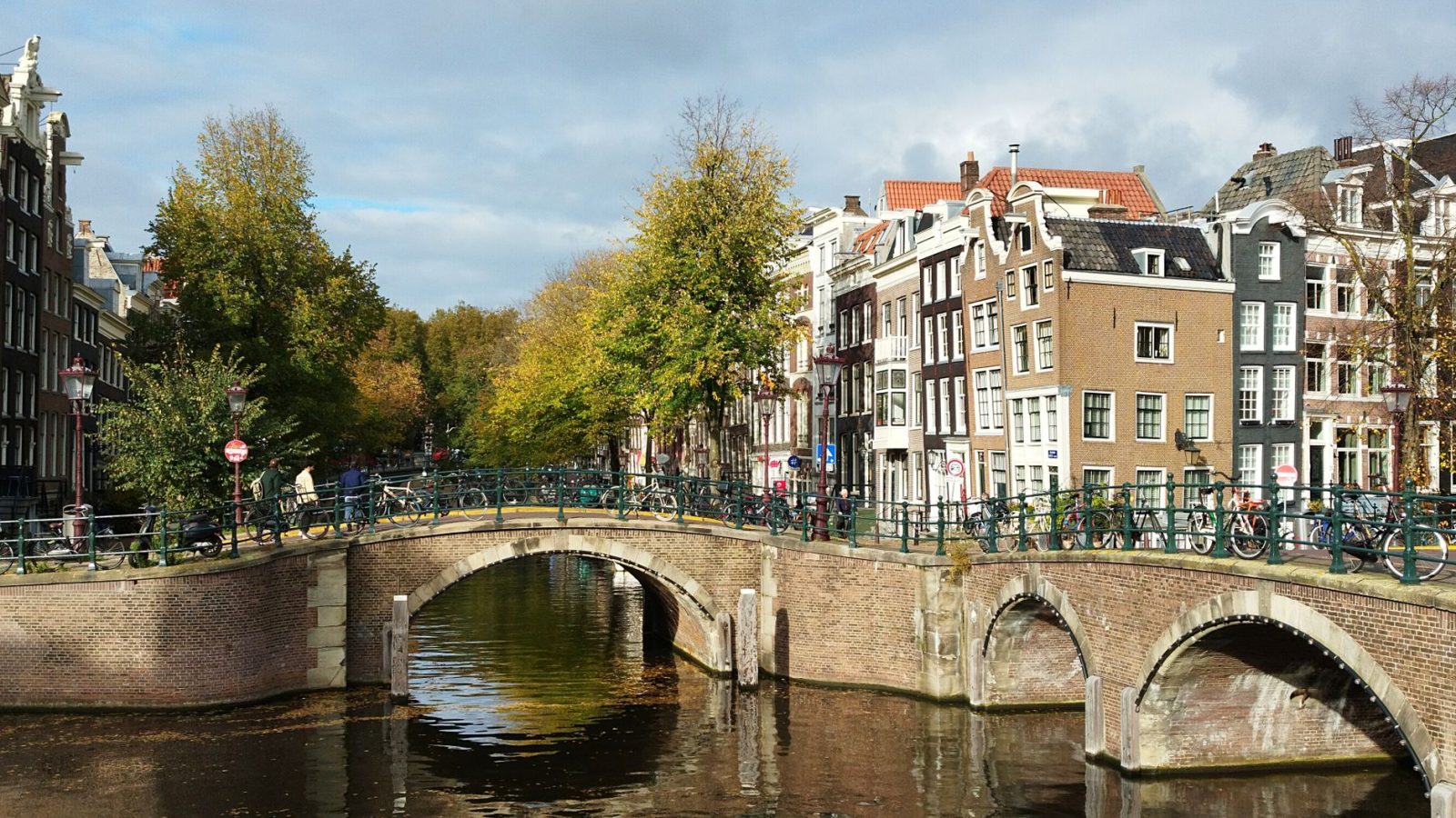 Rijkswaterstaat network disruption affecting bridges and sluices