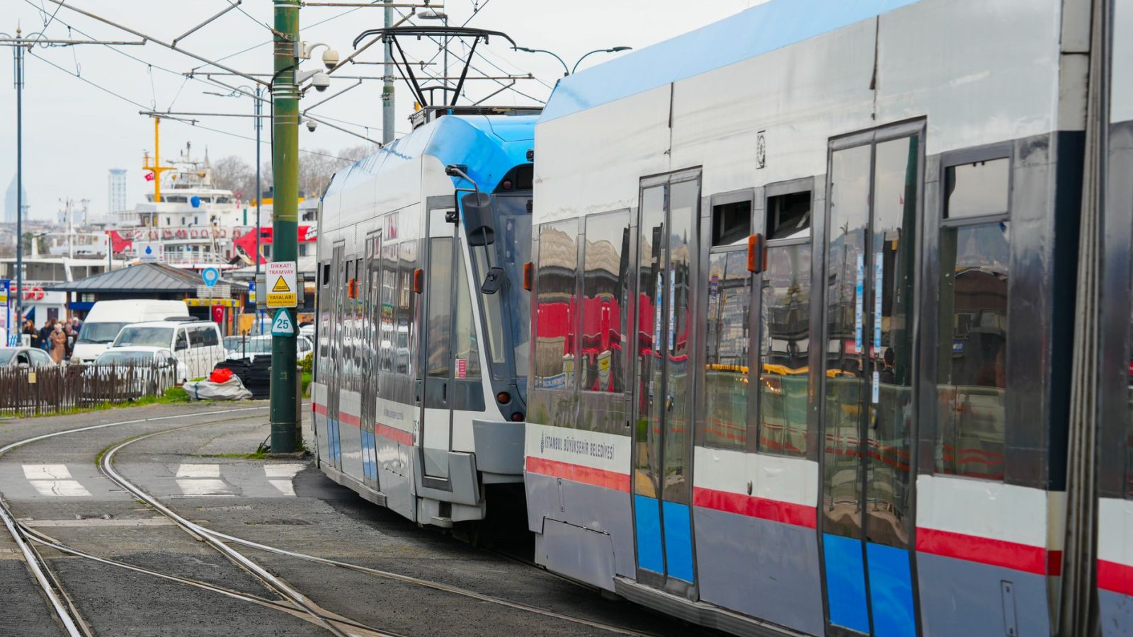 The Hague tram accident in Ypenburg