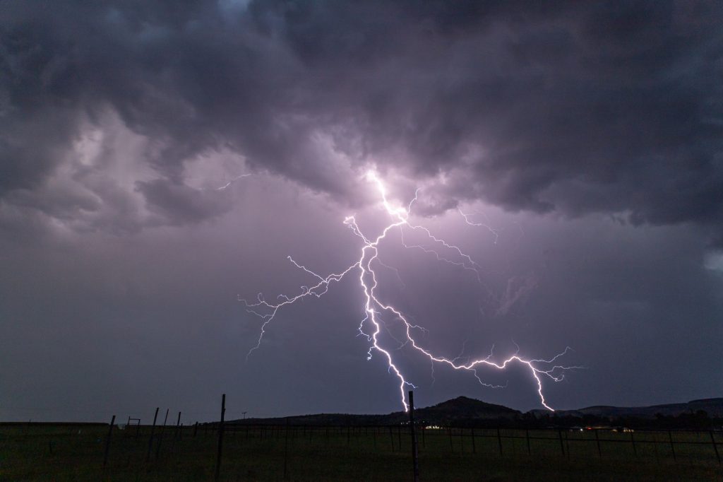 Thunderstorms Trigger 300,000 Lightning Strikes, Disrupt Netherlands
