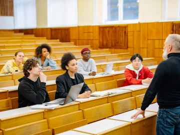 TU Delft reserves places for female students