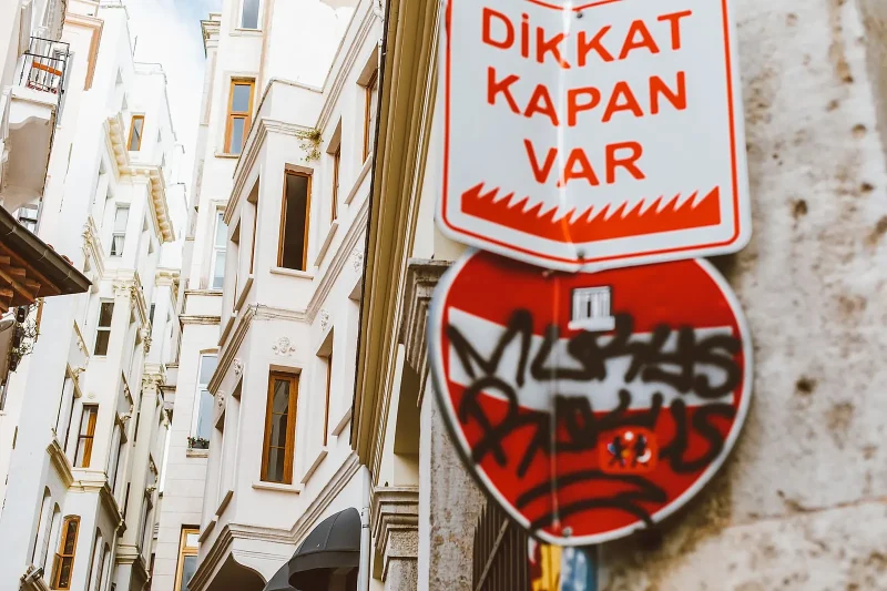 Anti-asylum graffiti incident in Engelen