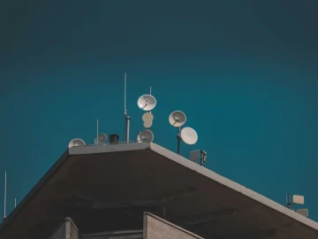 Delft satellite mission for climate monitoring