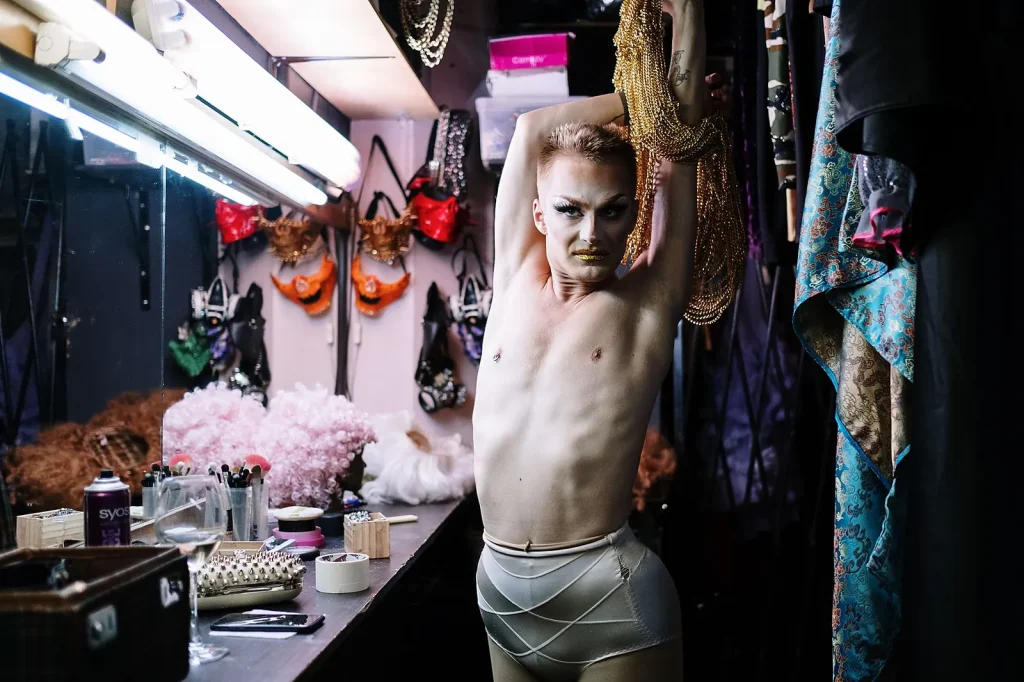 Remembering Dutch Photographer Erwin Olaf