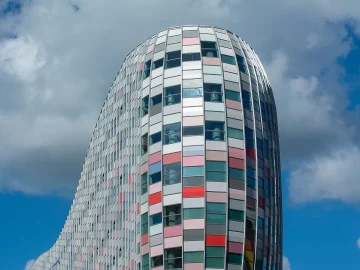 Utrecht Power Grid Overload Halts Library Escalators