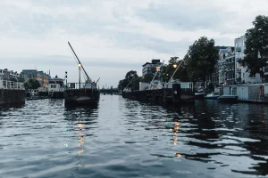 Rijn Stuwage Change Shakes Dutch Water Management Strategy