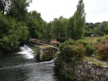 Rotterdam sluices closure due to low water levels