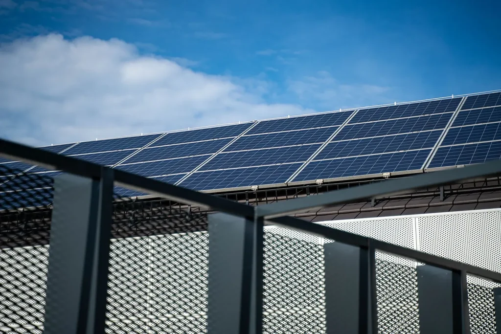 Shell Sells 0.5 GW Renewable Assets to TotalEnergies