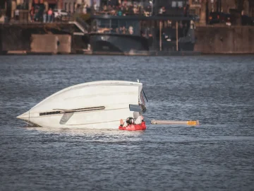 Urk sailing accident prompts safety review