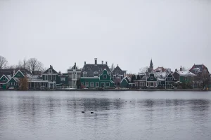 Dutch Housing Market Shortage Hits Mid-Range Renters