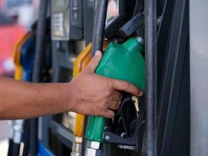 Dutch diesel cars fall to 560,000 as resale demand weakens